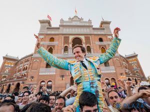 Román conquista Madrid y abre la Puerta Grande